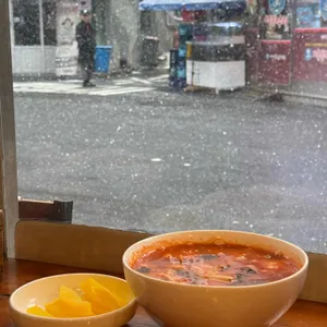 뽕씨네 얼큰 수제비 사진 1