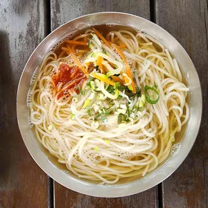 할머니시장국수 사진 1