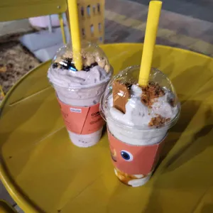 컴포즈커피 사진