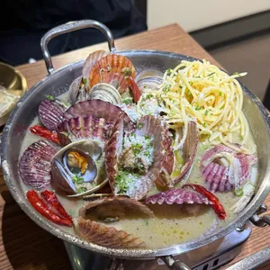 날고기애 사진