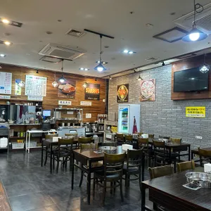 24시 누름돌 생고기 김치찌개 리뷰 사진
