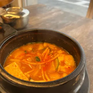 초당우가 사진