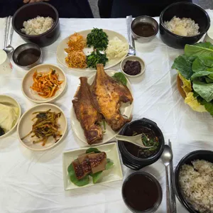 보리밥사잇길 사진