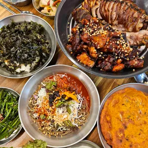 서민족발 사진