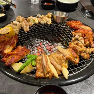 암사골 숯불닭갈비 사진
