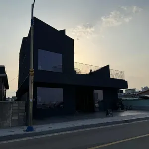 SHLTR [셜터] 리뷰 사진