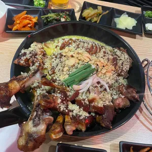 마왕족발 사진