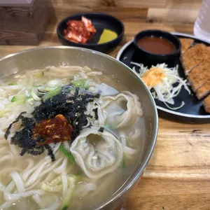 황기순칼국수&돈까스 사진