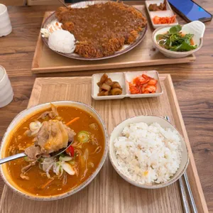 국제보리밥 사진