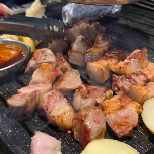 정한식당돼지고기연구소 사진