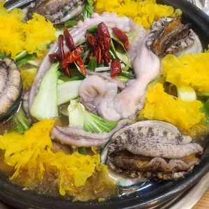 시월애 도토리 사진