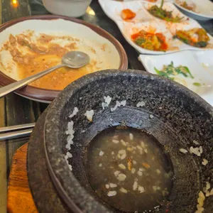 안뜨랑 사진