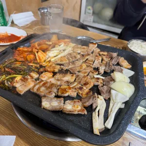 해남묵은지 삼겹살 사진