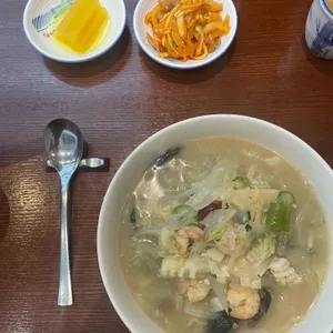군원 사진