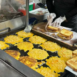 송도토스트국수 사진 1