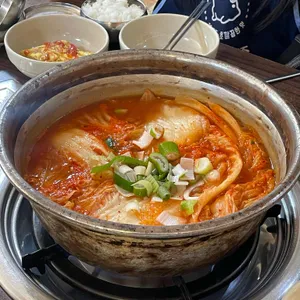 통큰찌개마을 사진