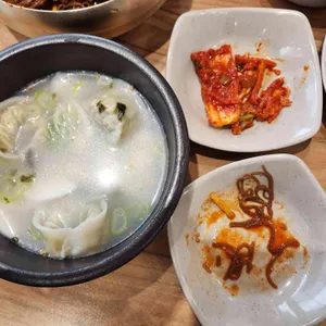 이가육전칡냉면 사진