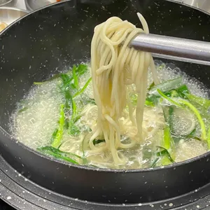 가마솥 닭한마리 사진