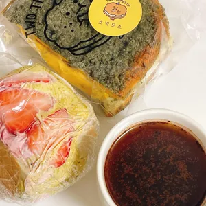 투떰즈업 사진