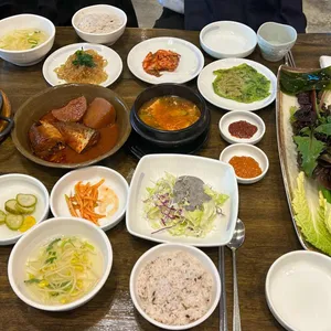 밥상 사진