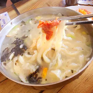 길손칼국수 사진