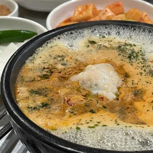 24시원조굴뚝배기전문점 사진