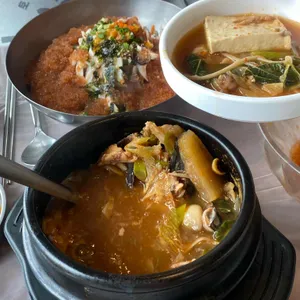 돌고래횟집 사진