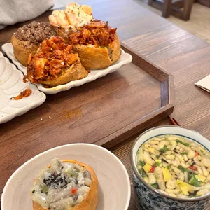 야옹유부 사진