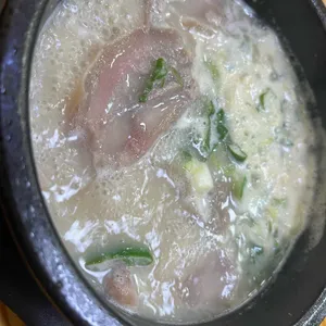 백간난소머리국밥 사진
