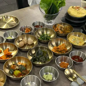 육쁘다 사진