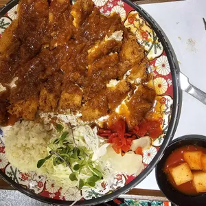 우츄진 사진