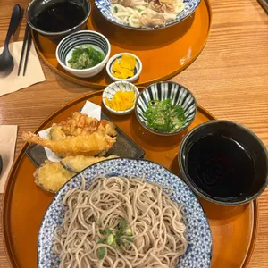 이나세 사진