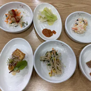 목련집 사진