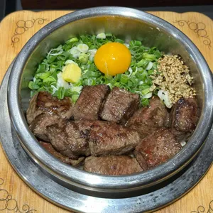 탐솥 사진