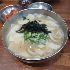 홍두깨손칼국수 사진