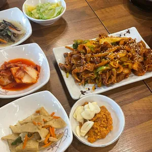윤훈식농가쌈밥 사진