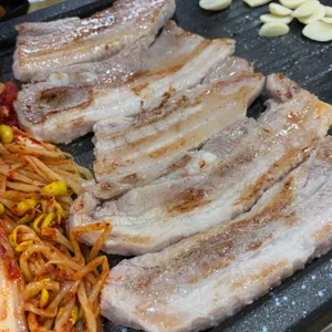 장어신랑 삼겹신부 사진