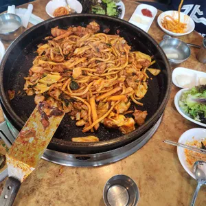 정통춘천닭갈비 사진