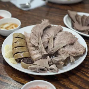 7전8기 8번식당 사진