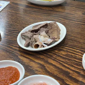 7전8기 8번식당 사진