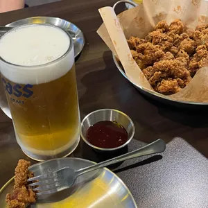 공만치킨 사진
