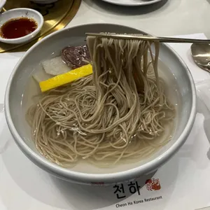 천하 사진