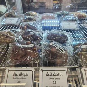 바바라코코 로스터리 & 디저트 카페 리뷰 사진