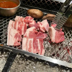 산청숯불가든 사진