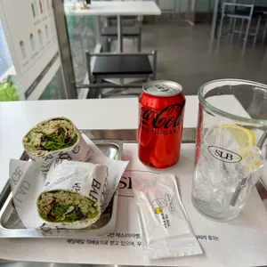 SLB 샐러드 사진