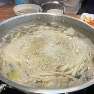 형제 버섯 샤브 칼국수 사진