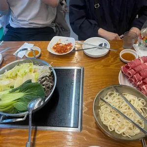 형제 버섯 샤브 칼국수 사진