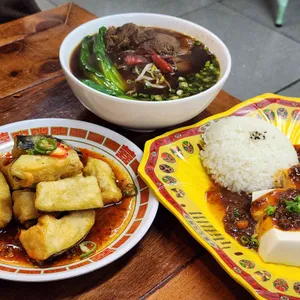 융캉찌에 사진