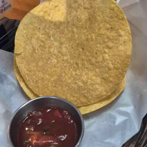 홀썸치킨 사진