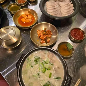 수변최고돼지국밥 사진